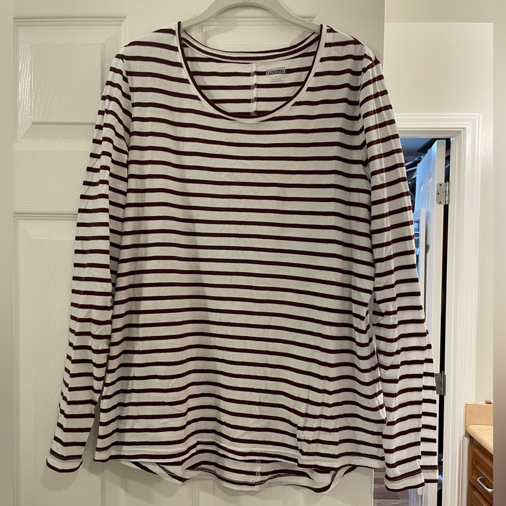 [5/$25 THIS WEEKEND ONLY] 
Duluth Trading Co Striped Long Sleeve Top